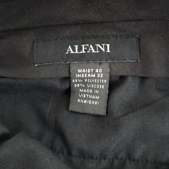 Nearly new Alfani Men's Dress Slacks Casual Cut - 40 - 32 - Picture 3 of 7